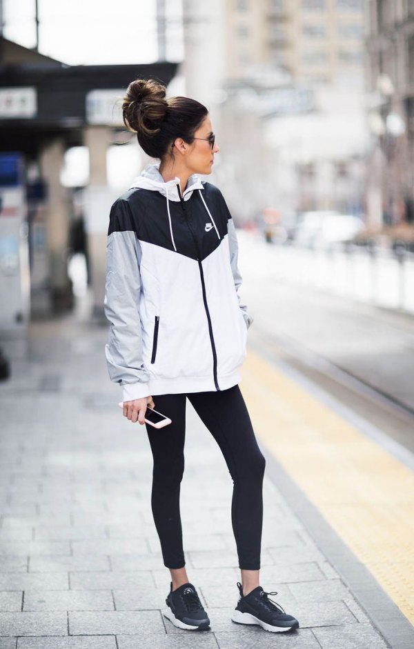5 Timeless Fashion Trends That Are Making a Comeback