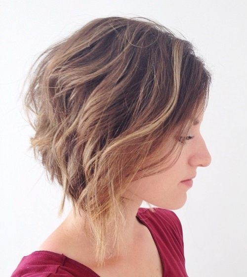Bob with the ends curled under toward the neck in a soft C shape