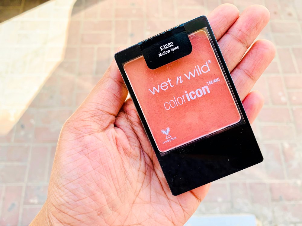 Wet n Wild Color Icon Blush Mellow Wine Review & Swatches